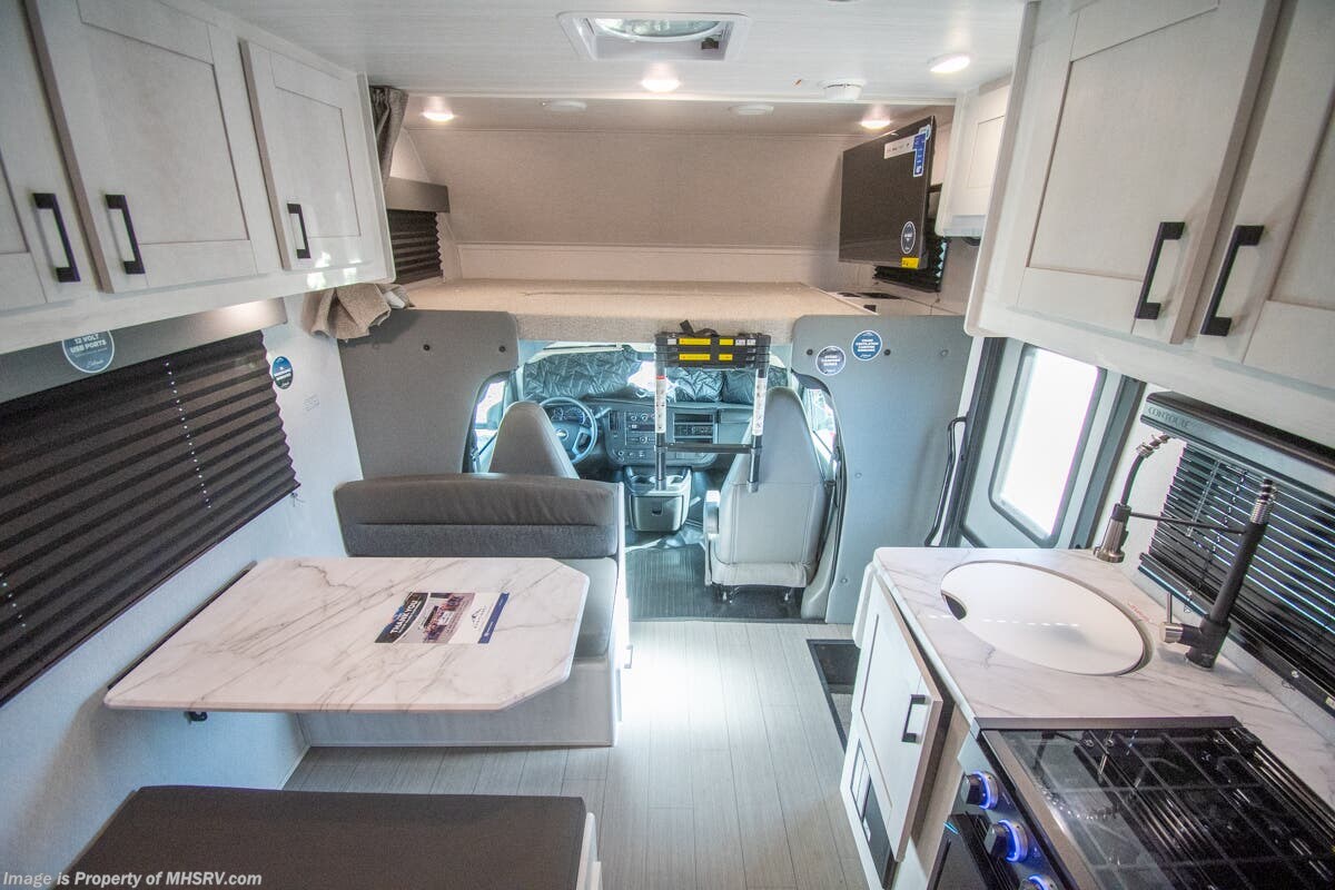 2026 East to West Entrada 210NS - New Class C For Sale by Motor Home Specialist in Alvarado, Texas