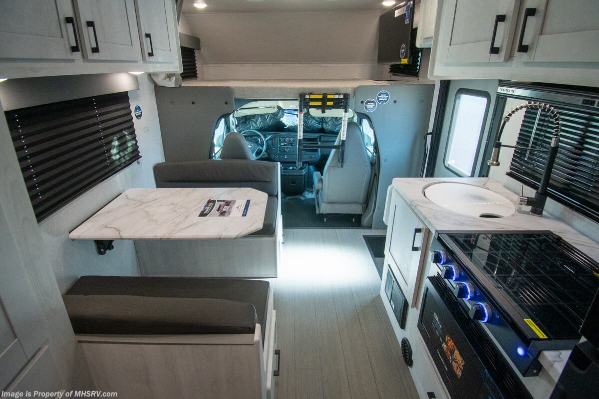 2026 East to West Entrada 210NS - New Class C For Sale by Motor Home Specialist in Alvarado, Texas