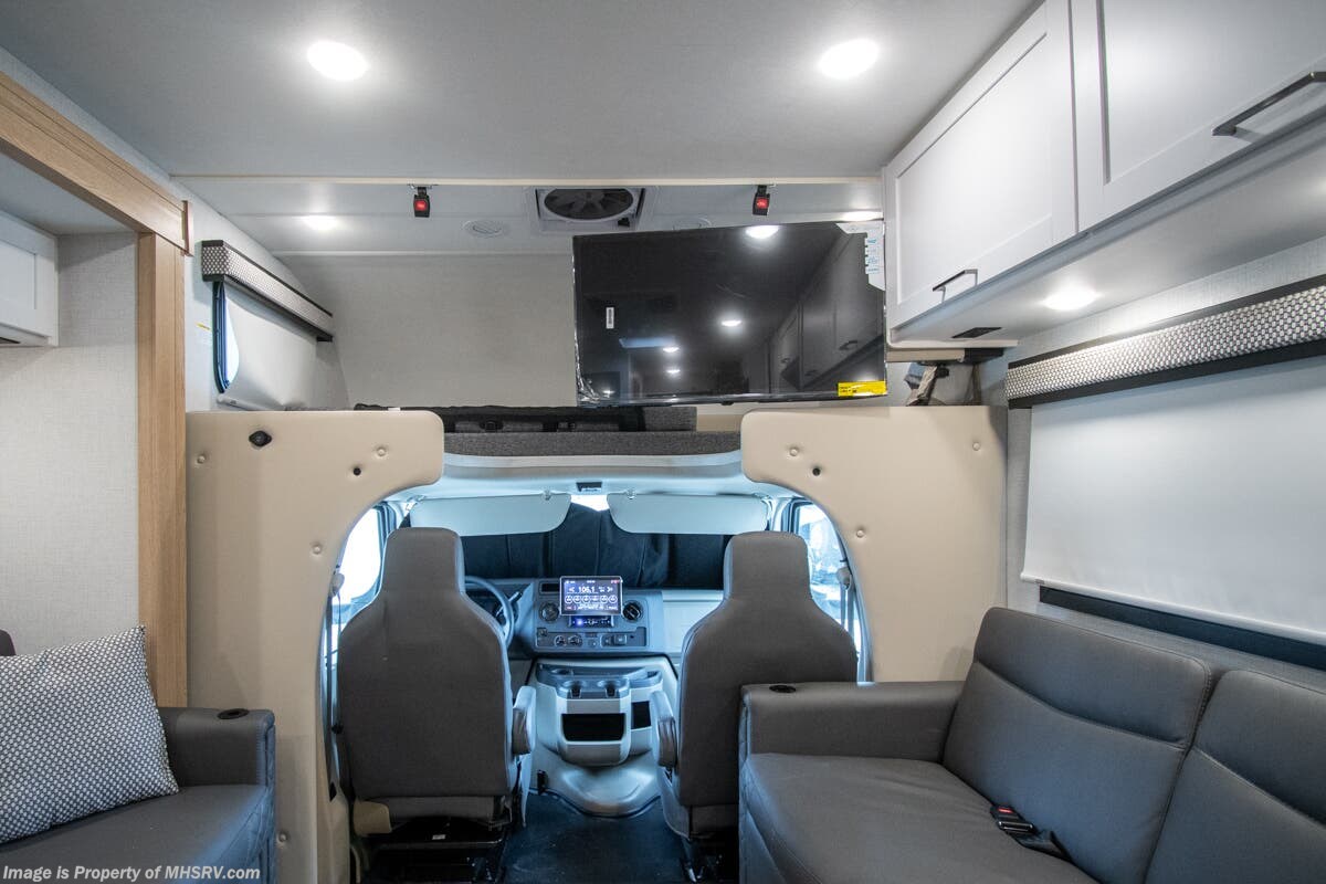 New 2026 Thor Motor Coach Outlaw 29J available in Alvarado, Texas