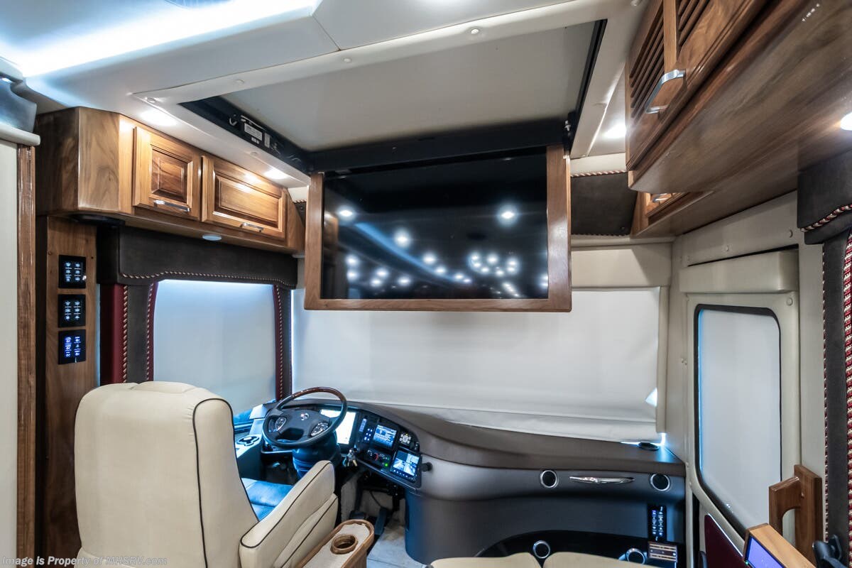 Used 2018 Foretravel Realm FS605 LVB available in Alvarado, Texas