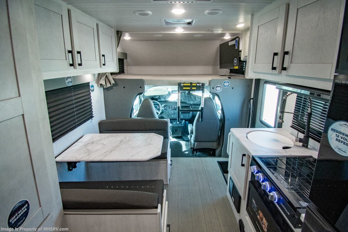 2026 East to West Entrada 210NS - New Class C For Sale by Motor Home Specialist in Alvarado, Texas