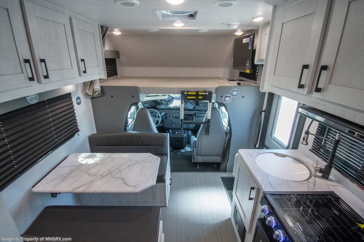 2026 East to West Entrada 210NS - New Class C For Sale by Motor Home Specialist in Alvarado, Texas