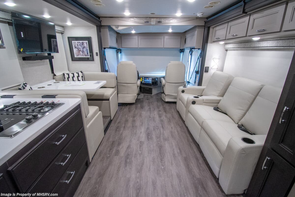 2026 Thor Motor Coach Riviera 39BH - New Diesel Pusher For Sale by Motor Home Specialist in Alvarado, Texas features Theater Seating, Two Full Baths, Bunk Beds