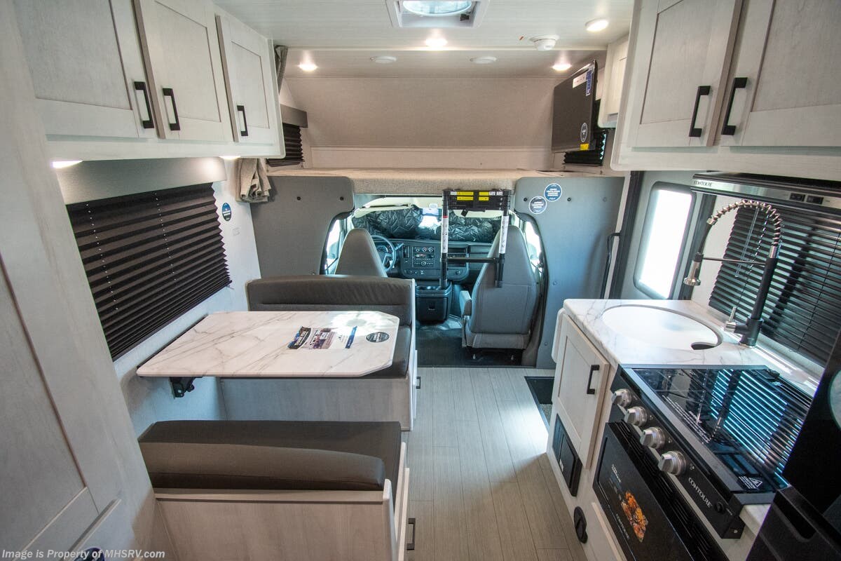 2026 East to West Entrada 210NS - New Class C For Sale by Motor Home Specialist in Alvarado, Texas