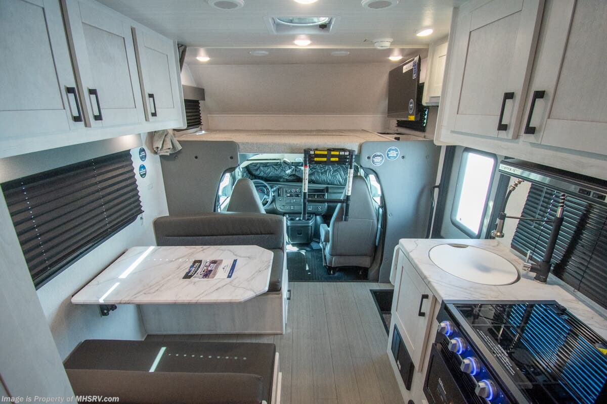 2026 East to West Entrada 210NS - New Class C For Sale by Motor Home Specialist in Alvarado, Texas