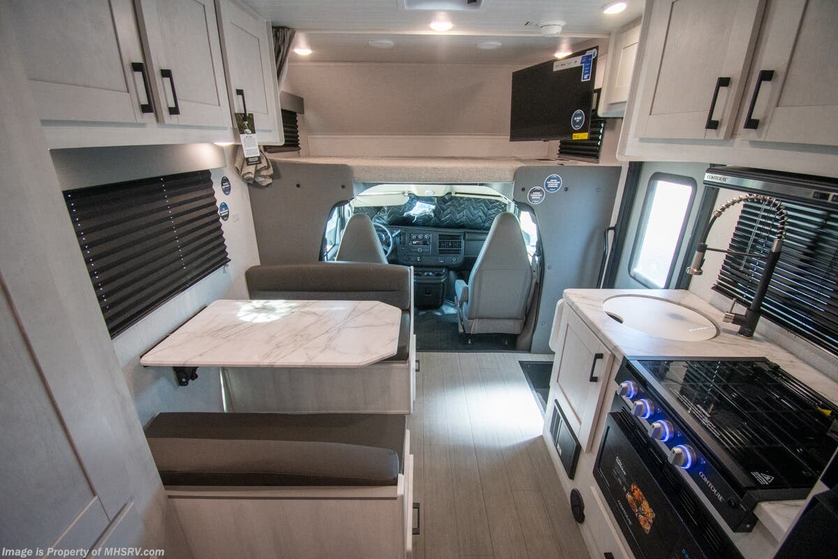 2026 East to West Entrada 210NS - New Class C For Sale by Motor Home Specialist in Alvarado, Texas