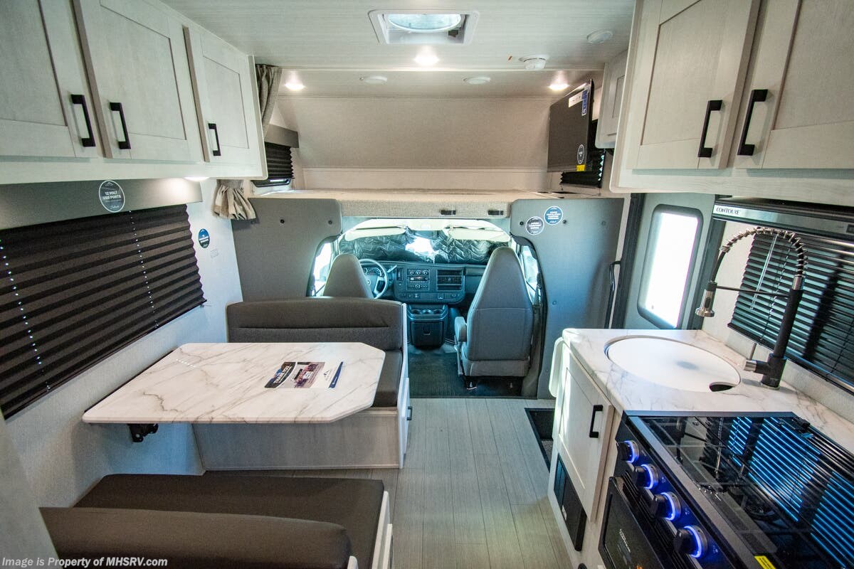 2026 East to West Entrada 210NS - New Class C For Sale by Motor Home Specialist in Alvarado, Texas