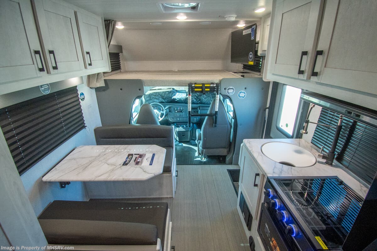 2026 East to West Entrada 210NS - New Class C For Sale by Motor Home Specialist in Alvarado, Texas