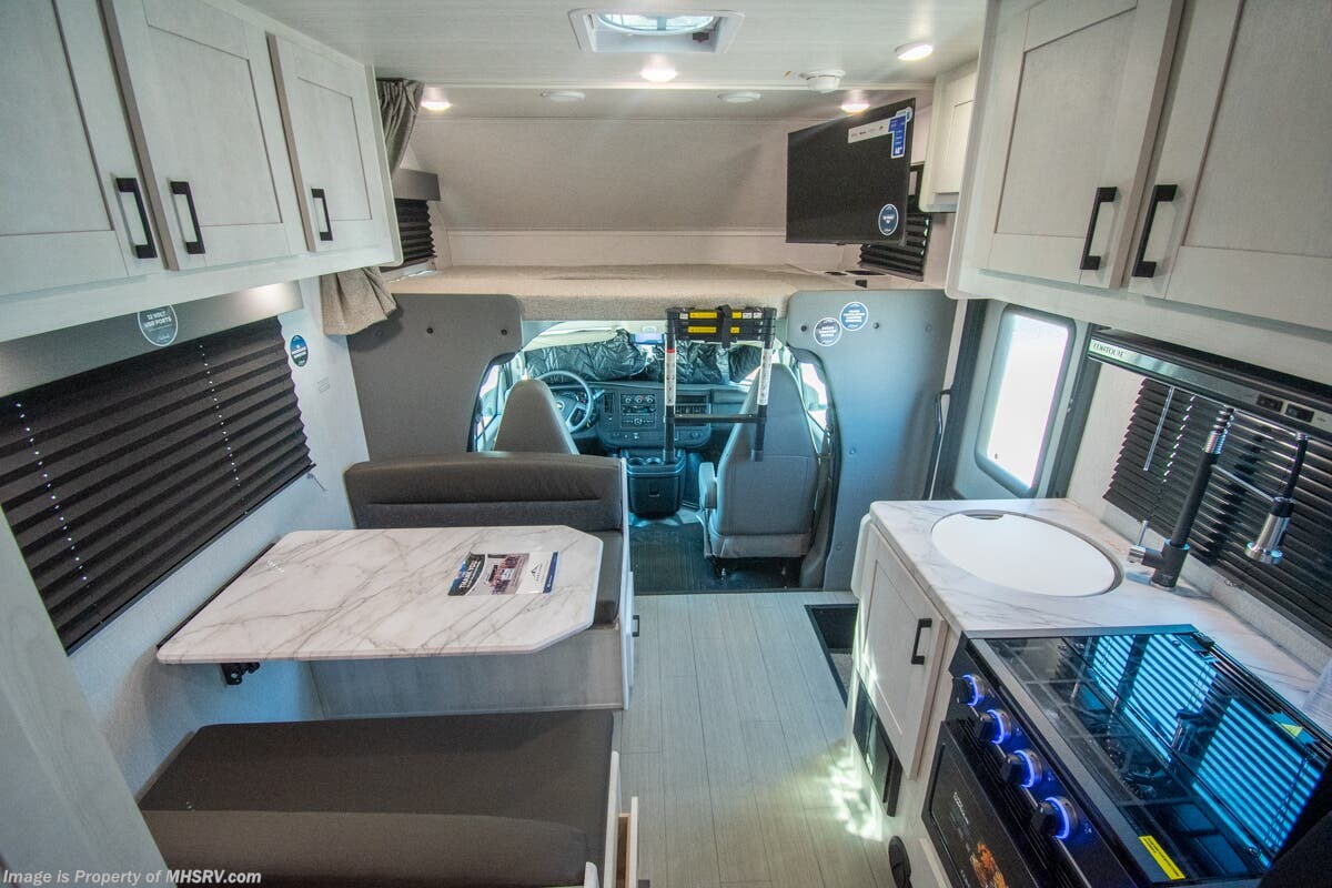 2026 East to West Entrada 210NS - New Class C For Sale by Motor Home Specialist in Alvarado, Texas