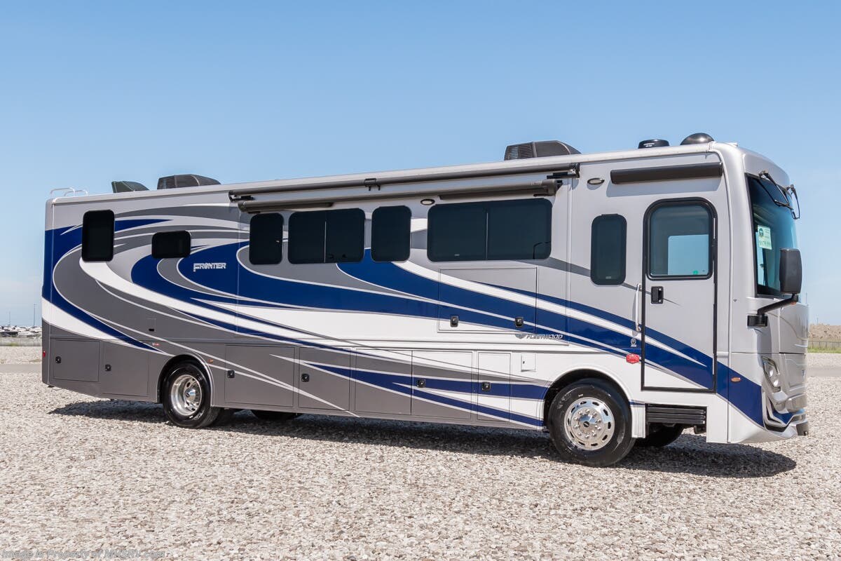 2022 Fleetwood Frontier 36SS Bath & 1/2 RV W/ Theater Seats, Ext ...