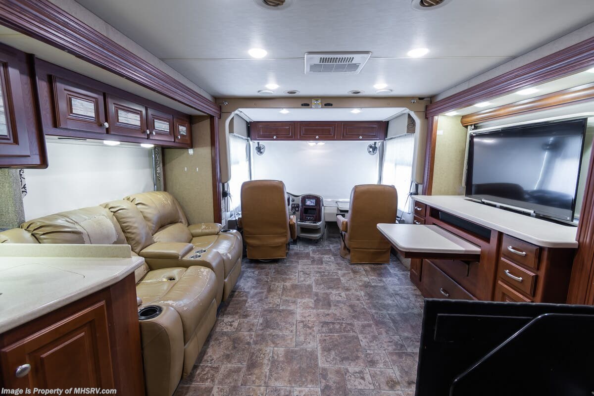 2015 Thor Motor Coach Palazzo 35.1 - Used Diesel Pusher For Sale by Motor Home Specialist in Alvarado, Texas features Theater Seating