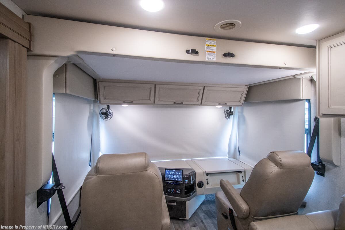 New 2026 Thor Motor Coach Palazzo GT 37.4 available in Alvarado, Texas