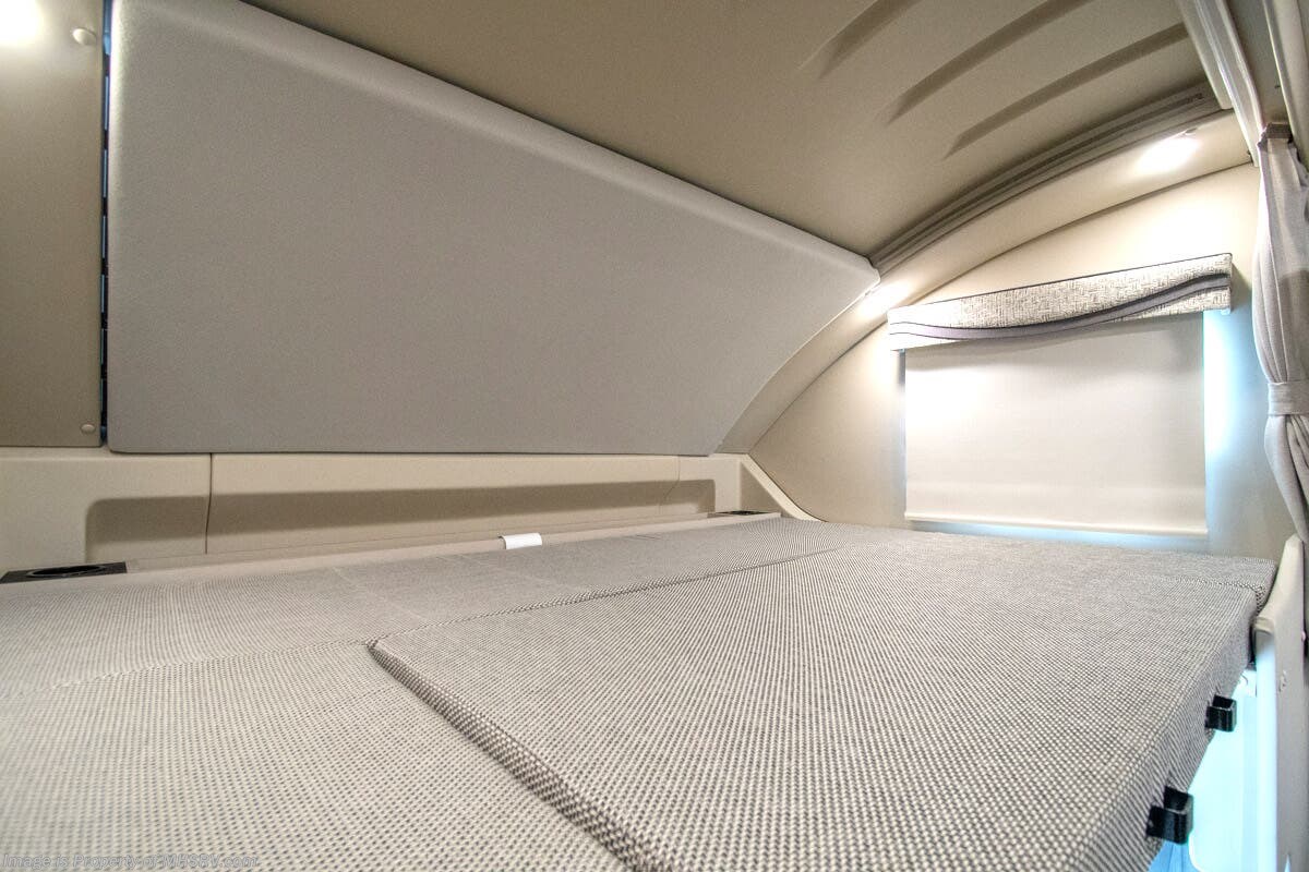 New 2026 Thor Motor Coach Pasadena 34XG available in Alvarado, Texas