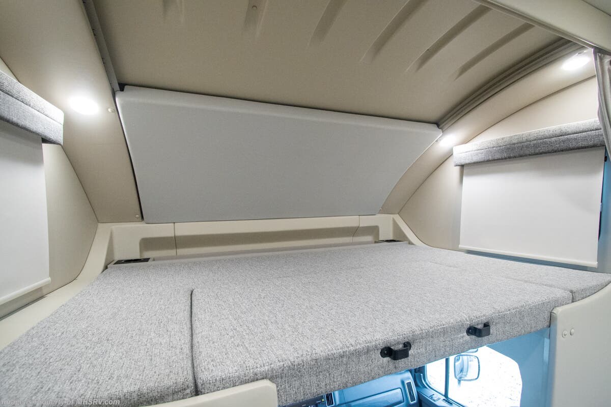 New 2026 Thor Motor Coach Pasadena SV 38FX available in Alvarado, Texas