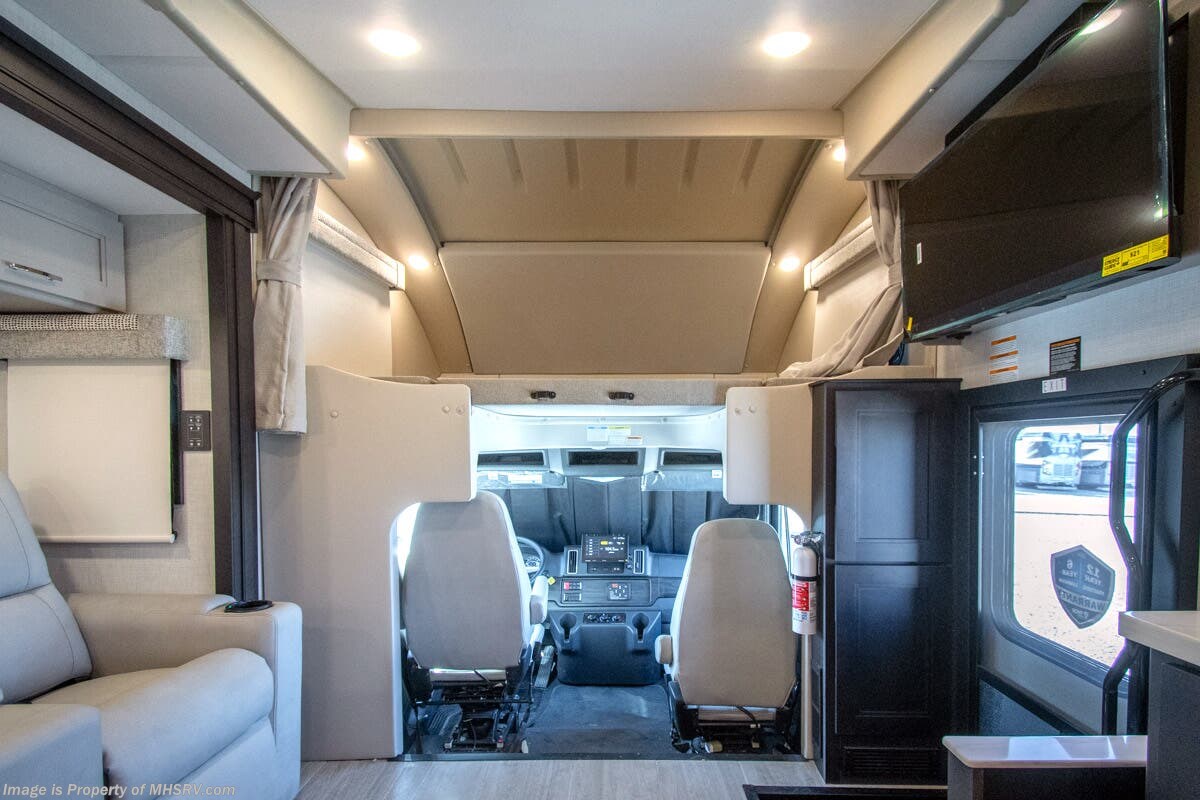 2026 Inception HD 38XL by Thor Motor Coach from Motor Home Specialist in Alvarado, Texas