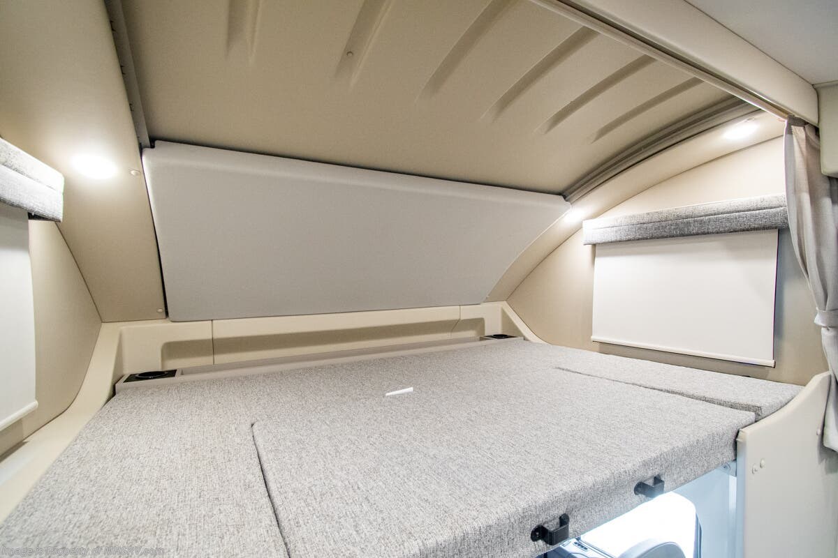 New 2026 Thor Motor Coach Pasadena SV 34XG available in Alvarado, Texas