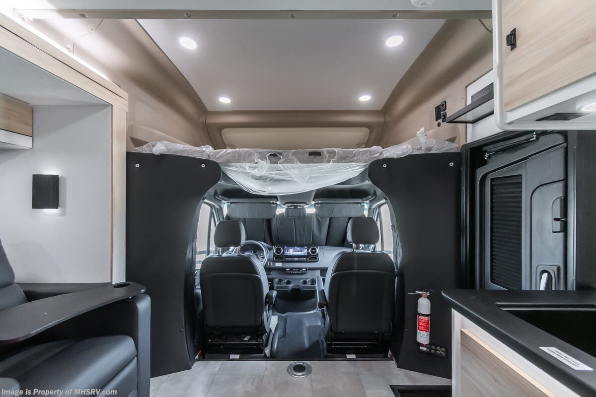 2026 Qwest 25R by Entegra Coach from Motor Home Specialist in Alvarado, Texas