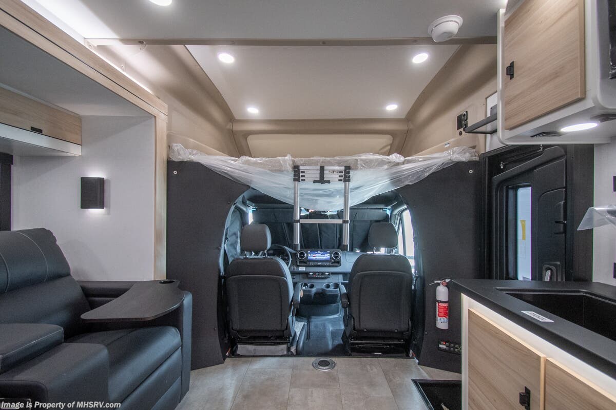 2026 Qwest 25R by Entegra Coach from Motor Home Specialist in Alvarado, Texas