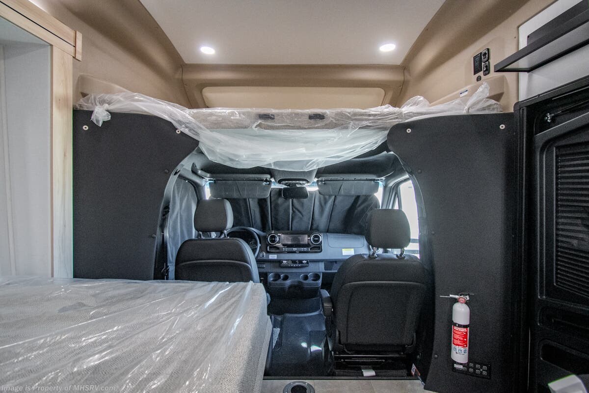 2026 Entegra Coach Qwest 25M - New Class C For Sale by Motor Home Specialist in Alvarado, Texas