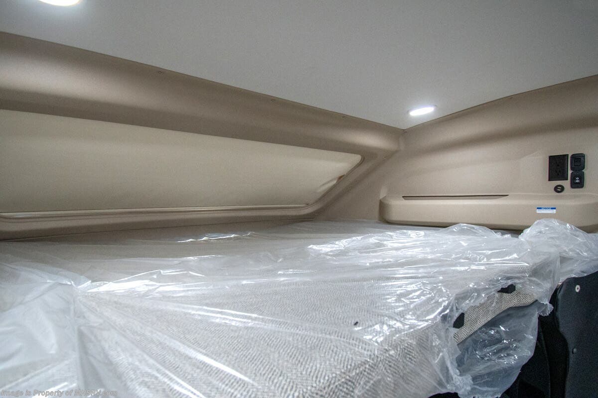 New 2026 Entegra Coach Qwest 25M available in Alvarado, Texas