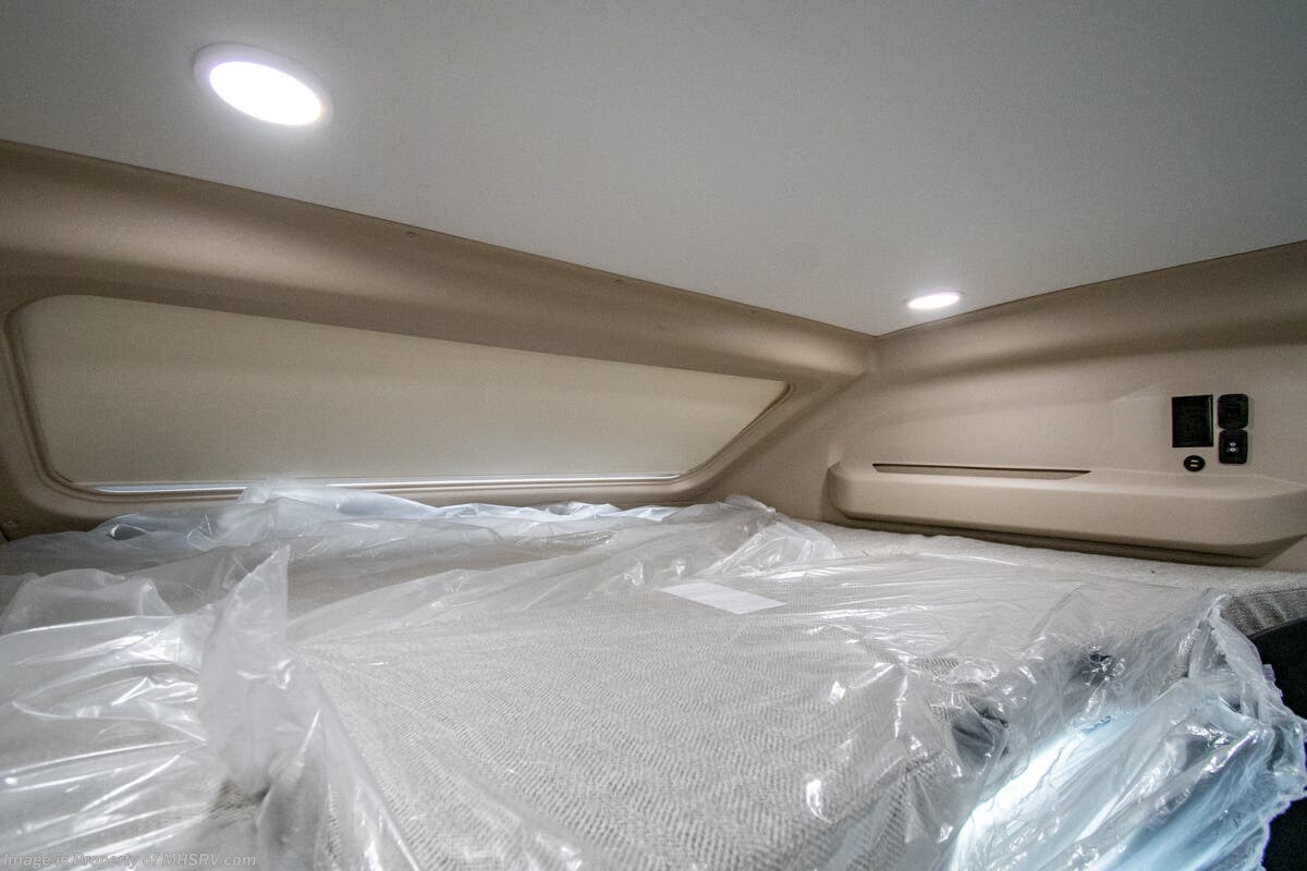 New 2026 Entegra Coach Qwest 25L available in Alvarado, Texas