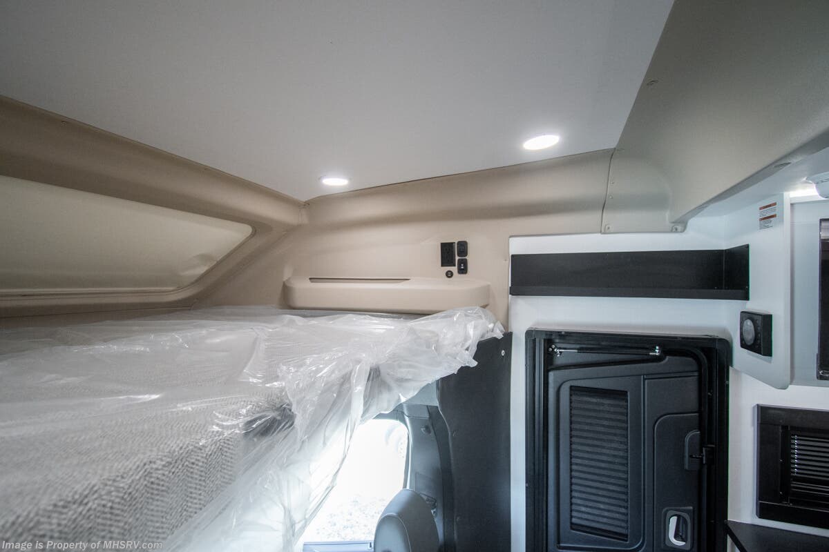 New 2026 Entegra Coach Qwest 25L available in Alvarado, Texas