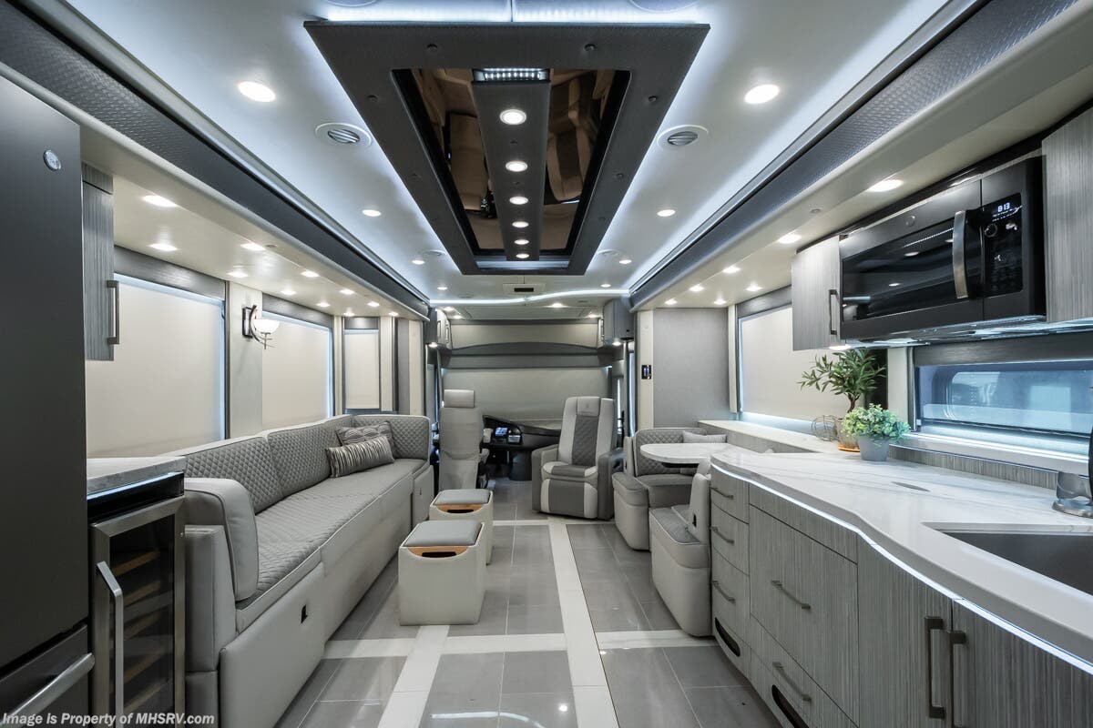 2021 Foretravel Realm Presidential LV2 - Used Diesel Pusher For Sale by Motor Home Specialist in Alvarado, Texas features Bath & 1/2