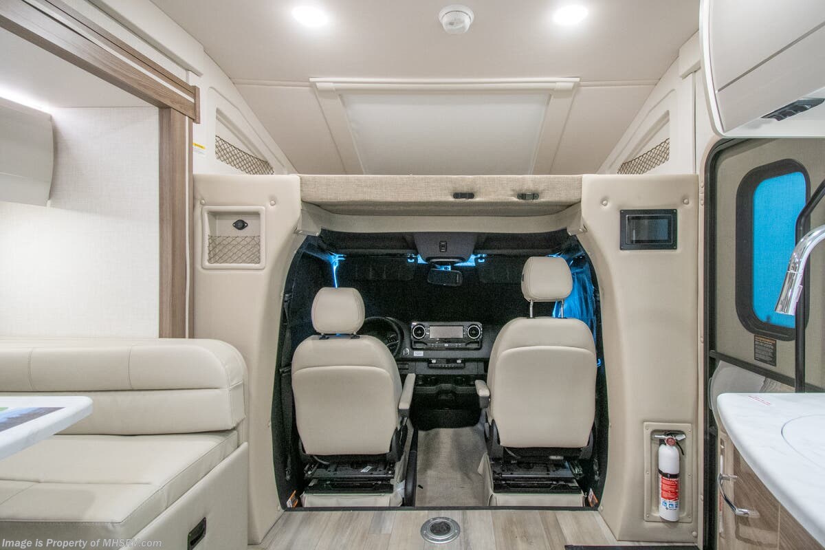 2026 Tiburon 24FB by Thor Motor Coach from Motor Home Specialist in Alvarado, Texas