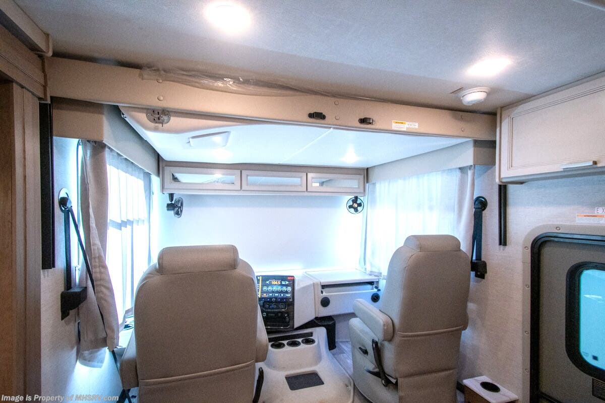 New 2026 Thor Motor Coach Luminate HH36 available in Alvarado, Texas