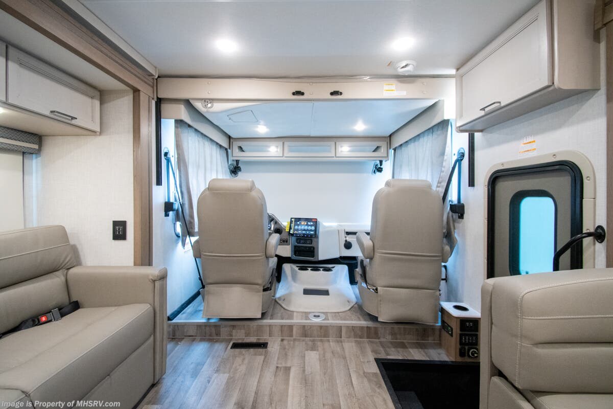 2026 Hurricane 36H by Thor Motor Coach from Motor Home Specialist in Alvarado, Texas