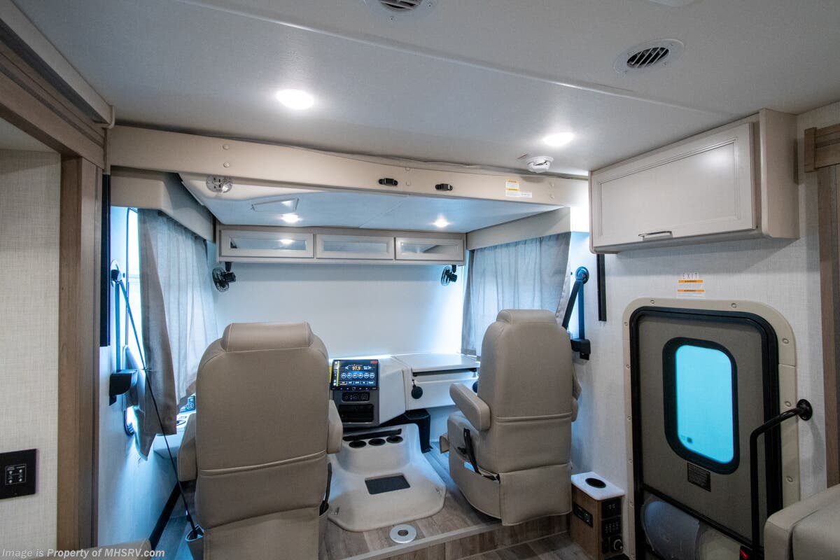 New 2026 Thor Motor Coach Hurricane 36H available in Alvarado, Texas