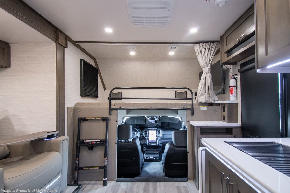 2026 Isata 5 Series 28SSEX by Dynamax Corp from Motor Home Specialist in Alvarado, Texas