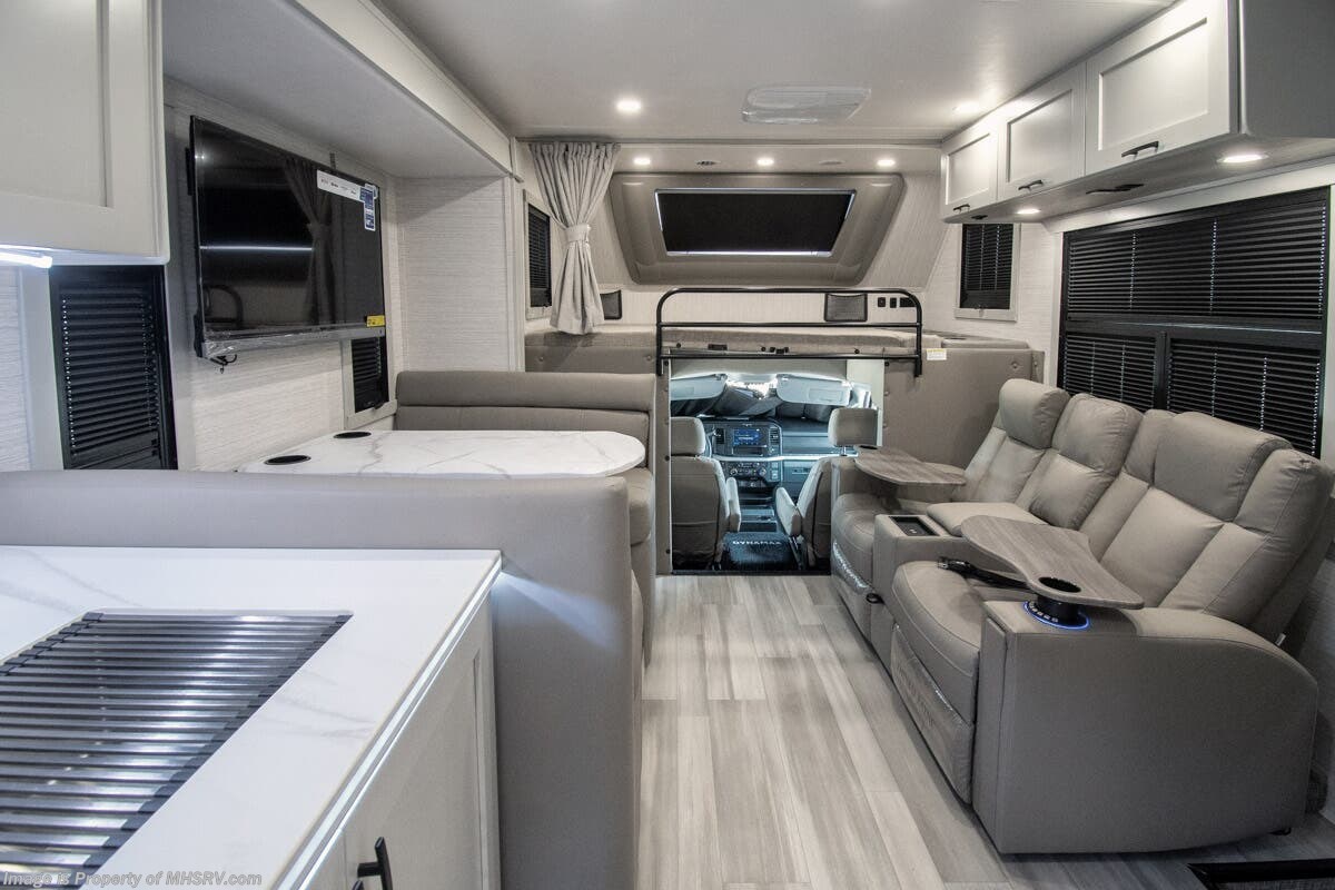 2027 Dynamax Corp Isata 6 Series 31KS - New Class C For Sale by Motor Home Specialist in Alvarado, Texas features Theater Seating