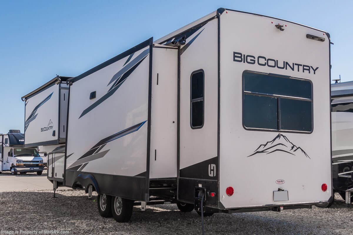 Used 2023 Heartland Big Country 3500 available in Alvarado, Texas