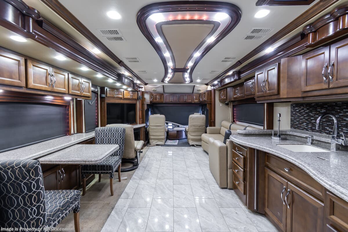 2014 American Coach American Heritage 45N - Used Diesel Pusher For Sale by Motor Home Specialist in Alvarado, Texas