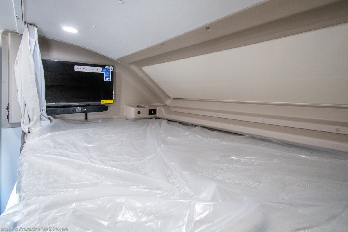 New 2026 Entegra Coach Odyssey 27U available in Alvarado, Texas