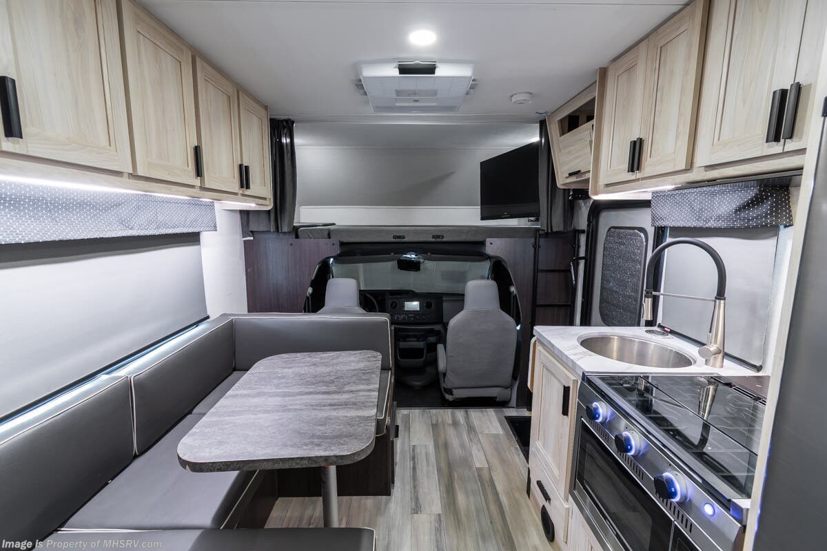 2023 Forest River Forester LE 2351LE - Used Class C For Sale by Motor Home Specialist in Alvarado, Texas