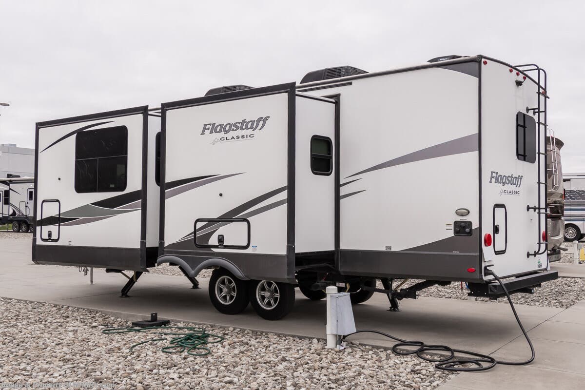 Used 2024 Forest River Flagstaff Classic 826MBR available in Alvarado, Texas