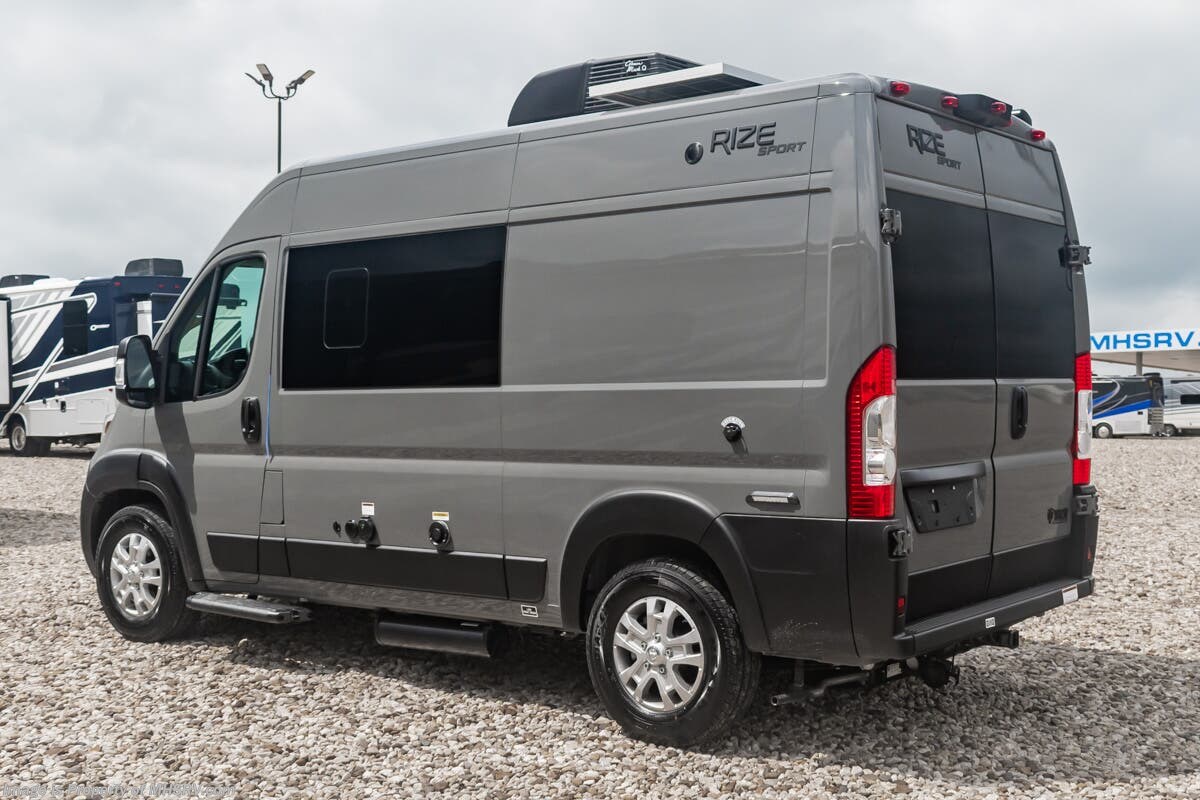 2026 Thor Motor Coach Rize Sport 18MS W/ Lane Assist, Digital Rearview ...