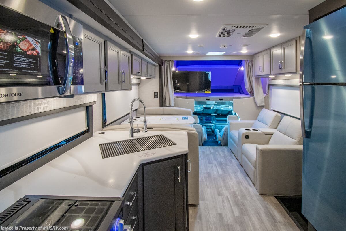 2026 Thor Motor Coach Omni Trail L35 - New Class C For Sale by Motor Home Specialist in Alvarado, Texas features Theater Seating