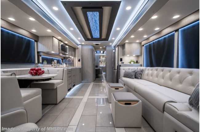 2027 Foretravel Realm Presidential Luxury Villa 2 (LV2) Bath & 1/2