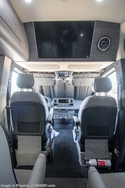 2026 V-RV 7RLA by OGV Luxury Coach from Motor Home Specialist in Alvarado, Texas