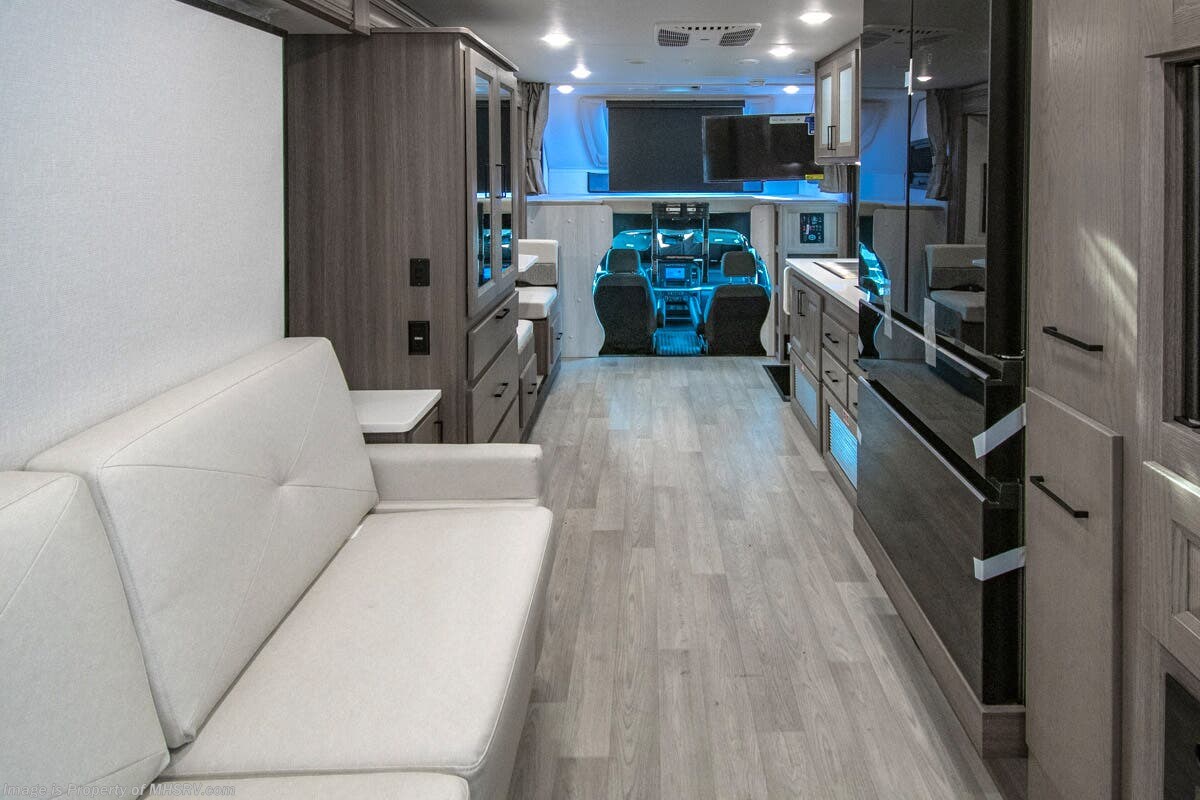 2026 East to West Bravado 29S - New Class C For Sale by Motor Home Specialist in Alvarado, Texas