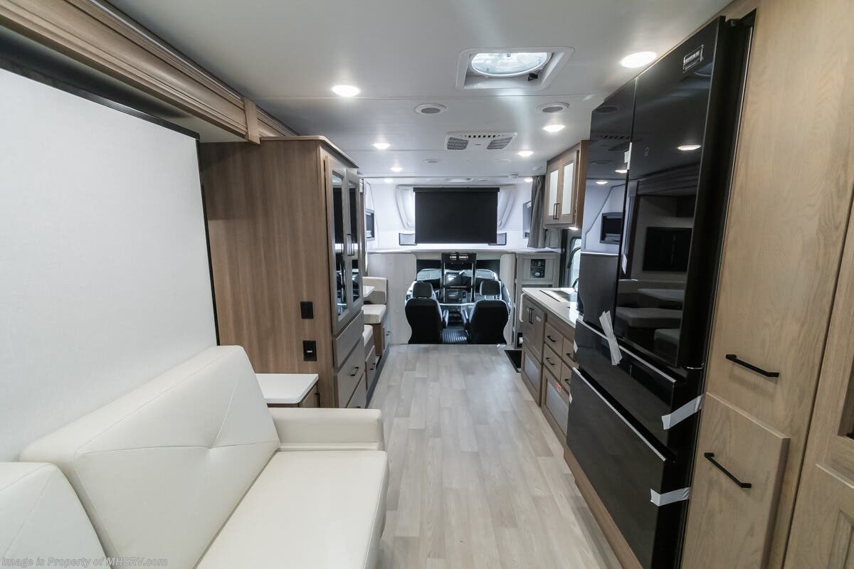 2026 East to West Bravado 29S - New Class C For Sale by Motor Home Specialist in Alvarado, Texas
