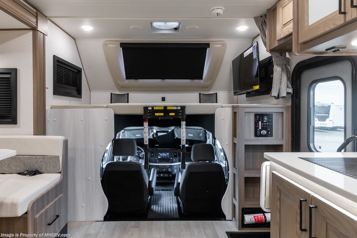 2026 Bravado 29S by East to West from Motor Home Specialist in Alvarado, Texas