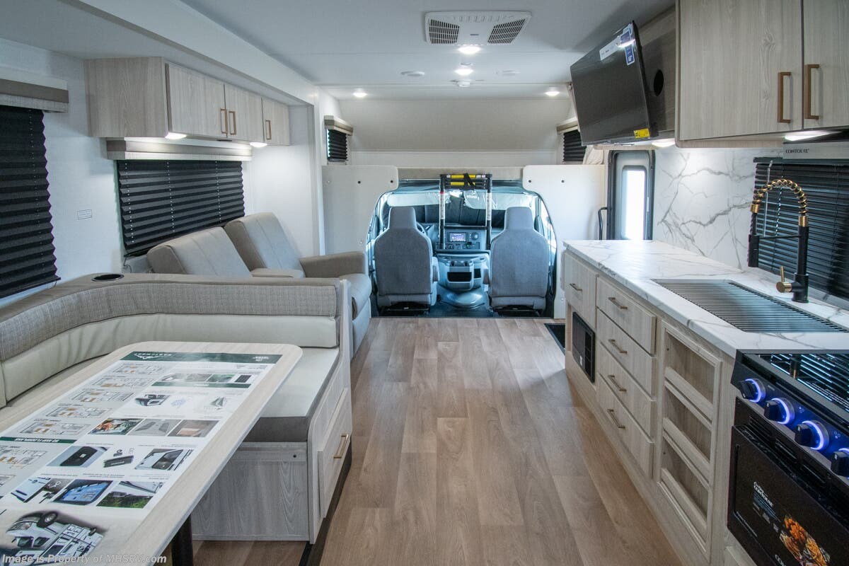 2026 East to West Entrada 2950OK - New Class C For Sale by Motor Home Specialist in Alvarado, Texas features Theater Seating