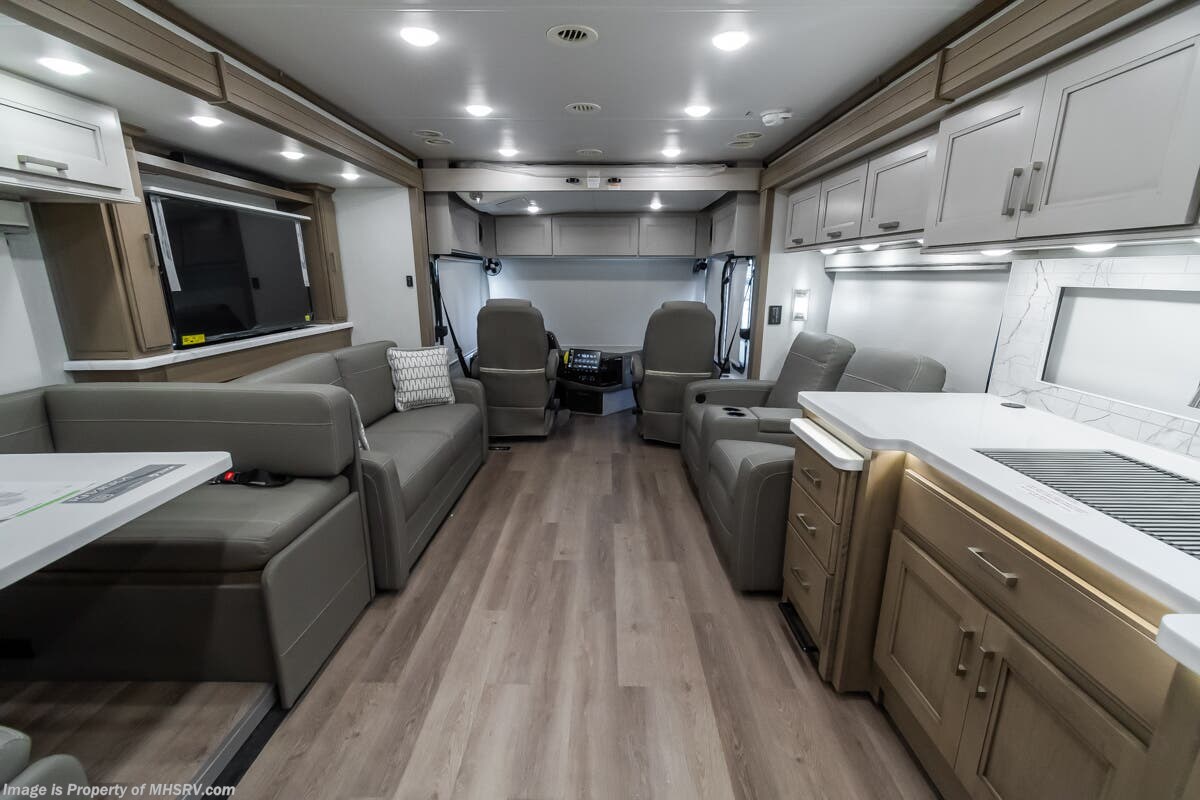 2027 Thor Motor Coach Riviera 38RB - New Diesel Pusher For Sale by Motor Home Specialist in Alvarado, Texas features Bath & 1/2, Theater Seating