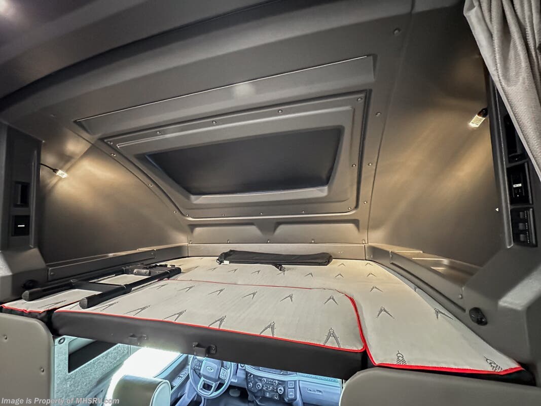 Used 2026 Grand Design Lineage 31ZW available in Alvarado, Texas