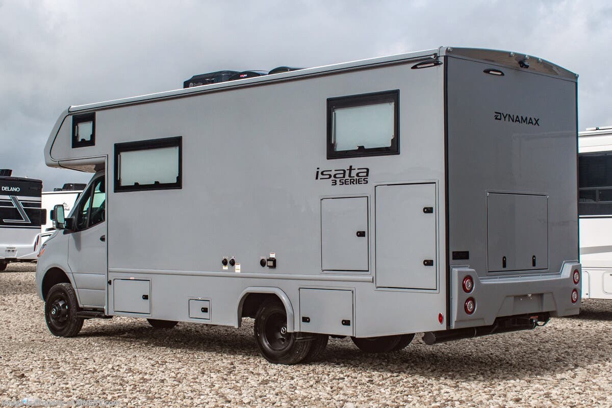 New 2027 Dynamax Corp Isata 3 Series 24TW available in Alvarado, Texas