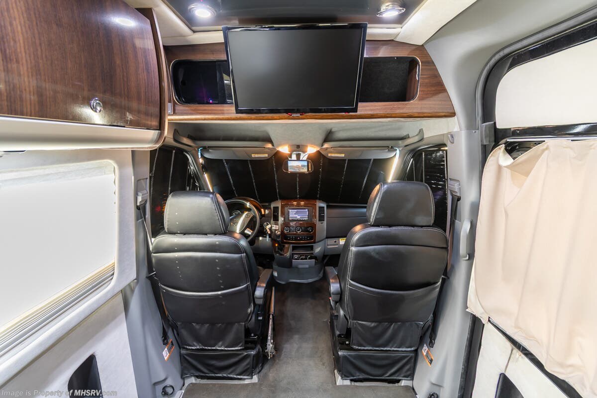 2015 Interstate 3500 by Airstream from Motor Home Specialist in Alvarado, Texas